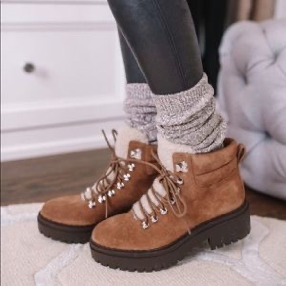 nairy lace up bootie